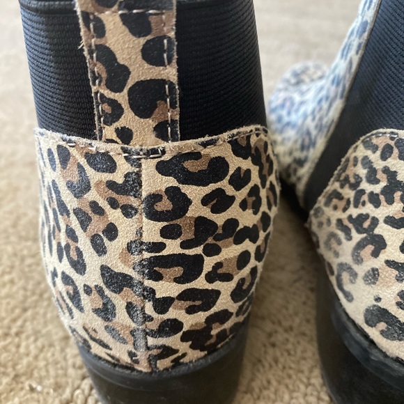 Leopard Booties - Picture 6 of 8